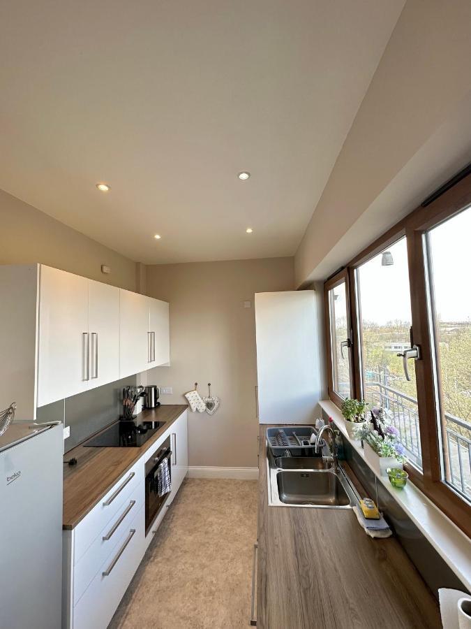 5 Bedroom Central Penthouse Apartment EDI Eksteriør bilde